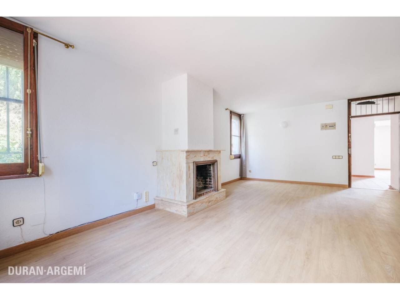 Casa en Venta en Terrassa - la Font de la Espardenyera