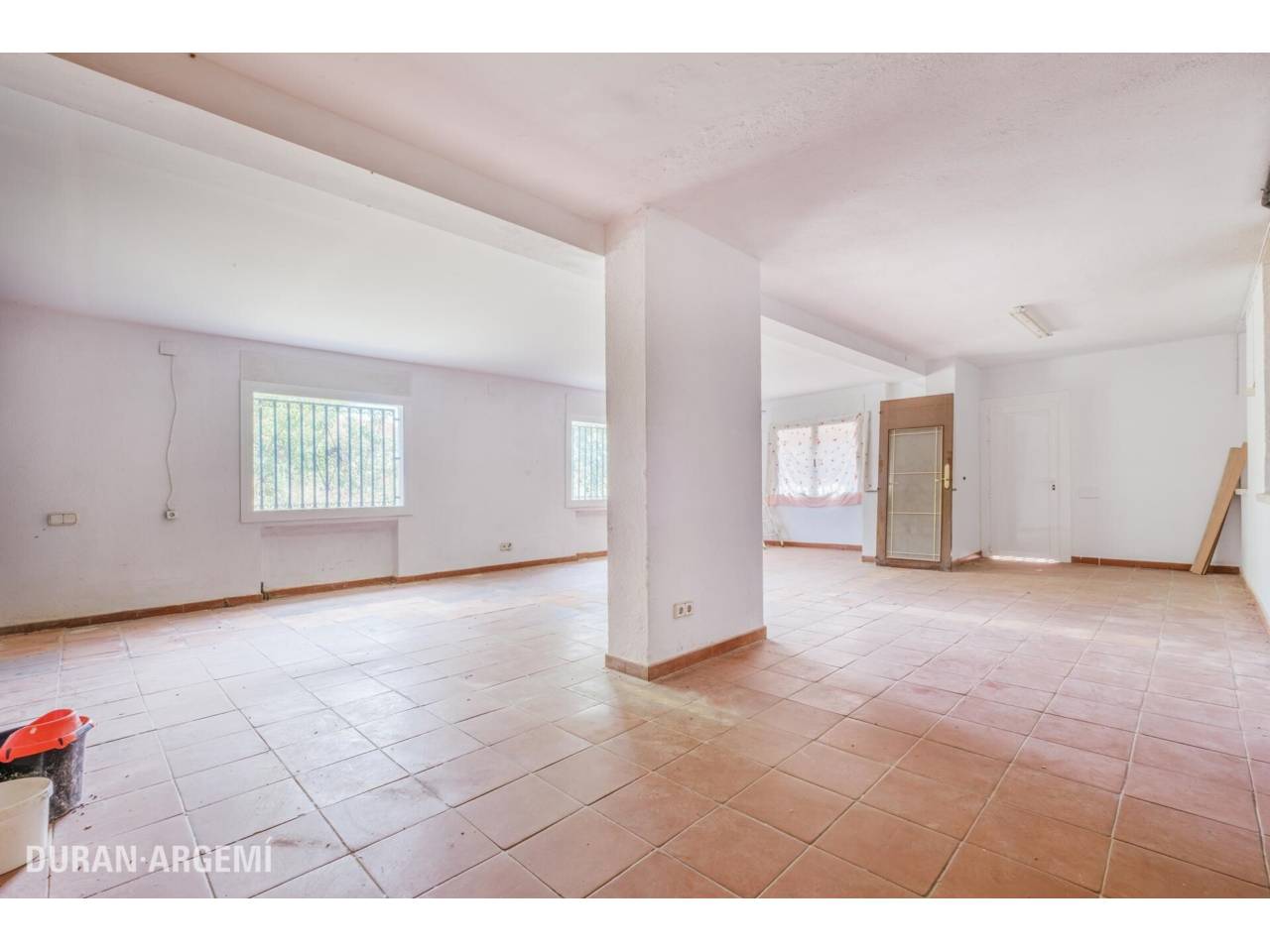 Casa en Venta en Terrassa - la Font de la Espardenyera
