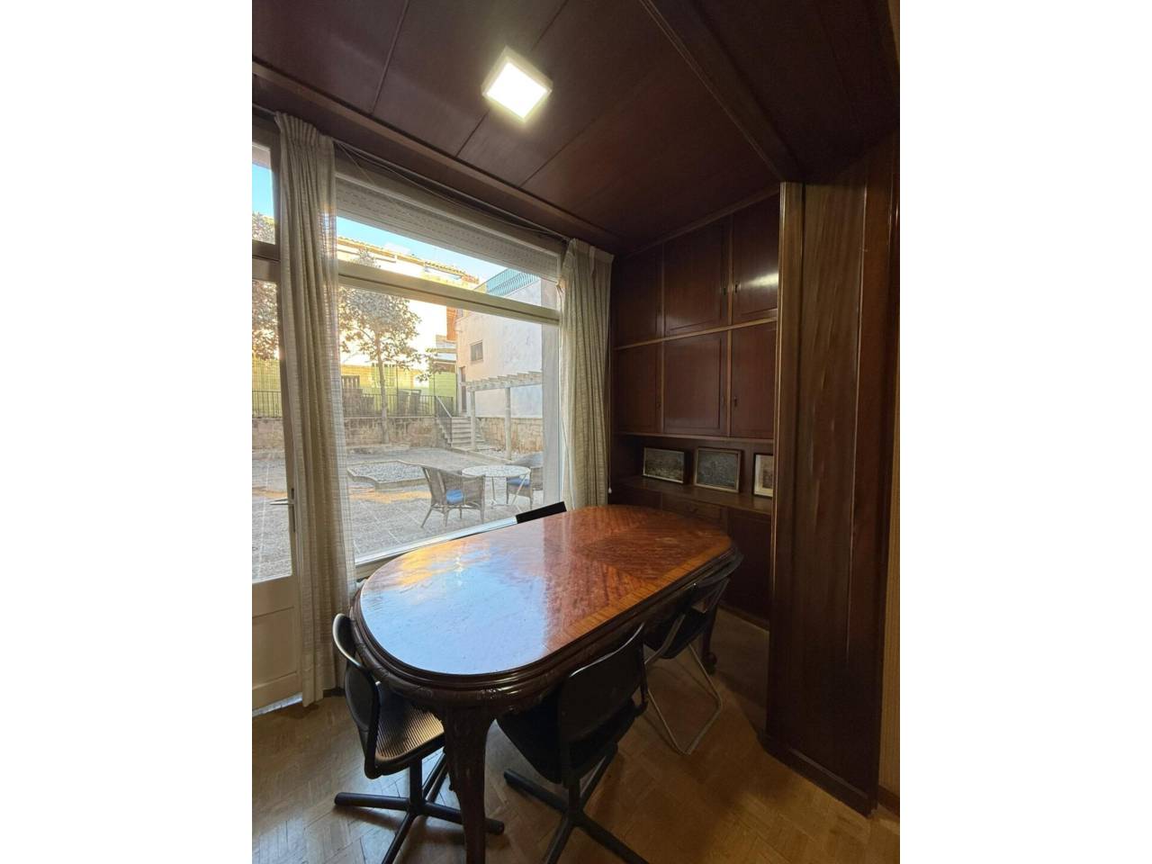 Exclusiu habitatge de gran format amb pati privat a la millor zona de Terrassa