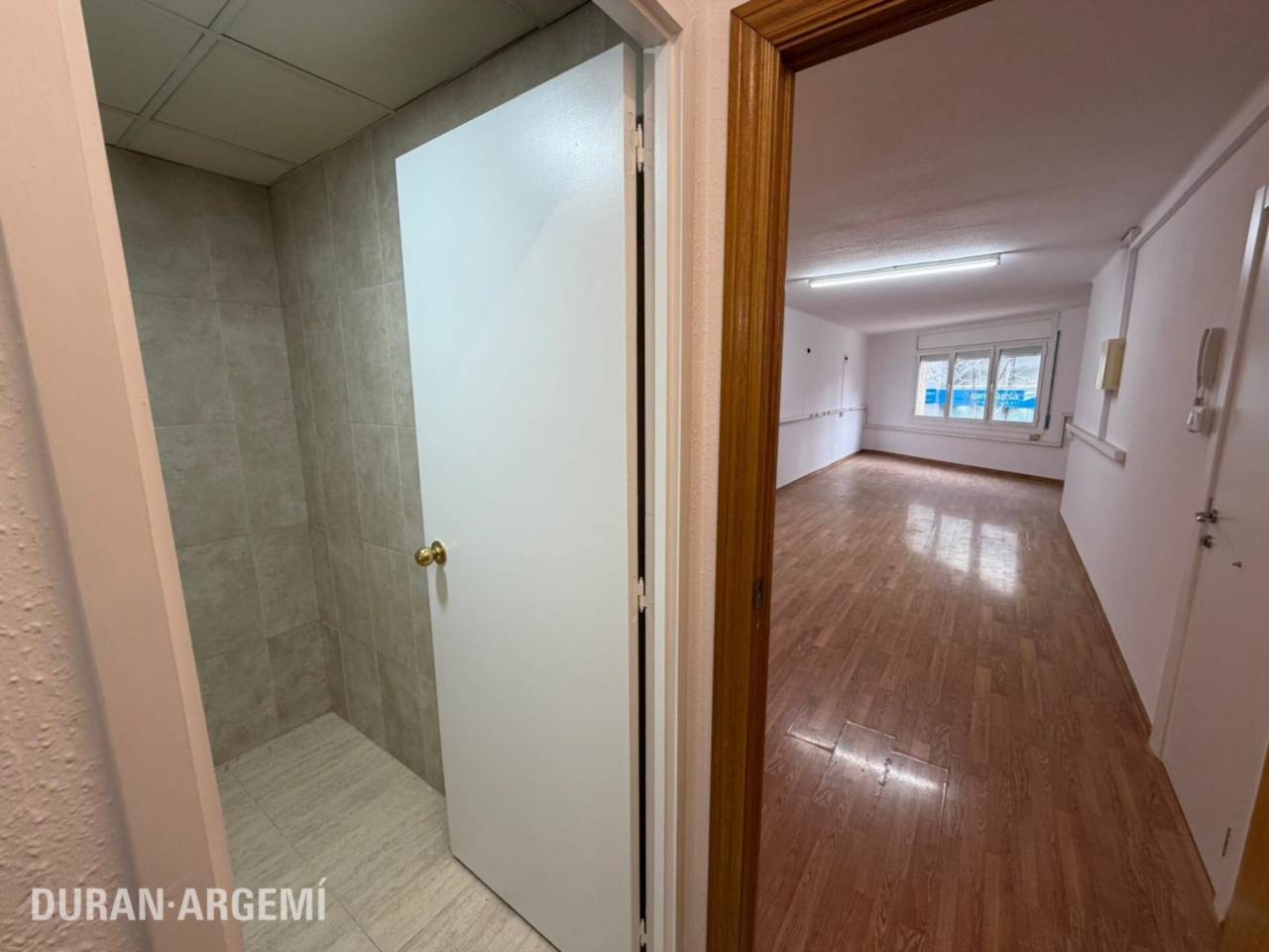 Despatx en lloguer al Centre