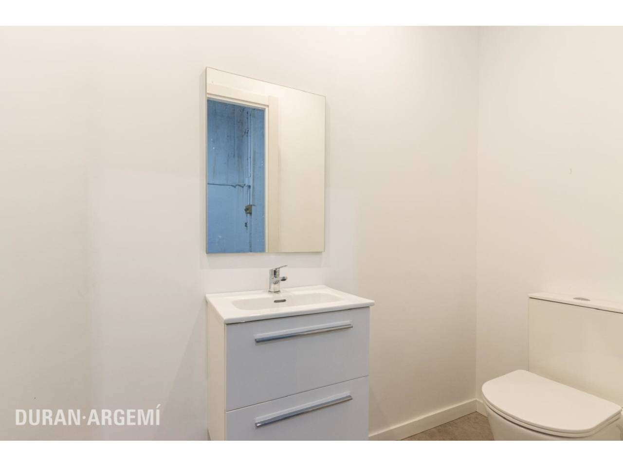 Nau en Venda a Torrent d'en Pere Parres