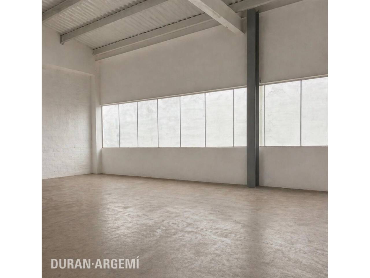 Nau en Venda a Terrassa