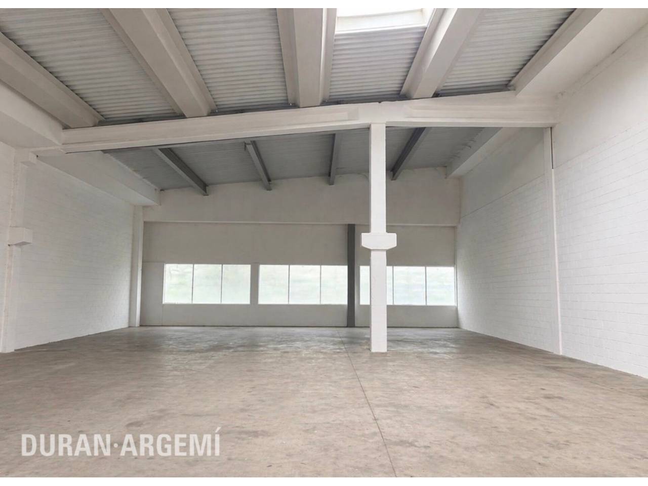 Nau en Lloguer a Terrassa