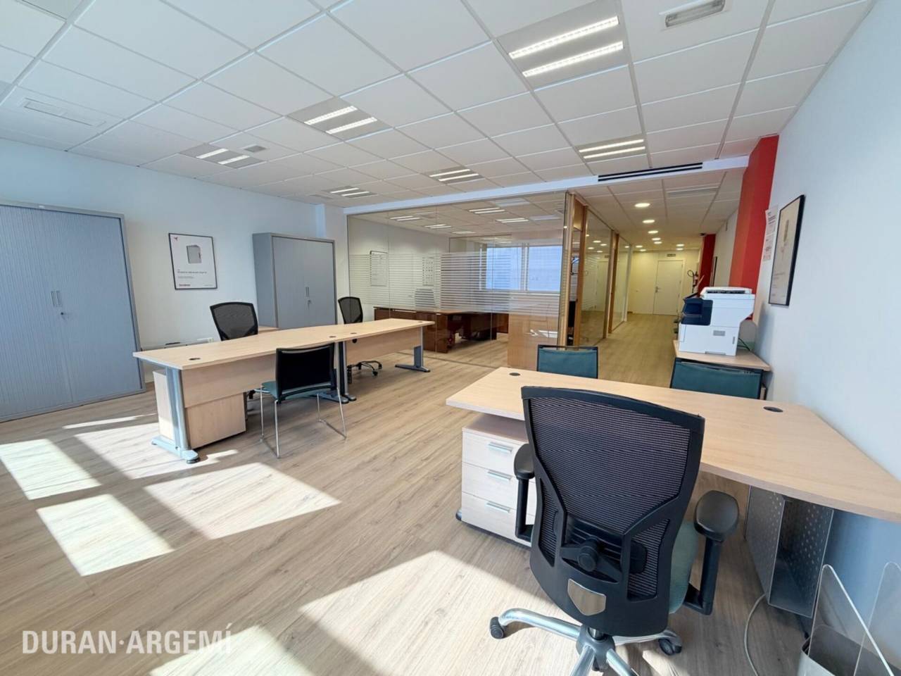 Oficina de lloguer a l'Edifici Gutenberg – Edifici corporatiu de referència a Terrassa