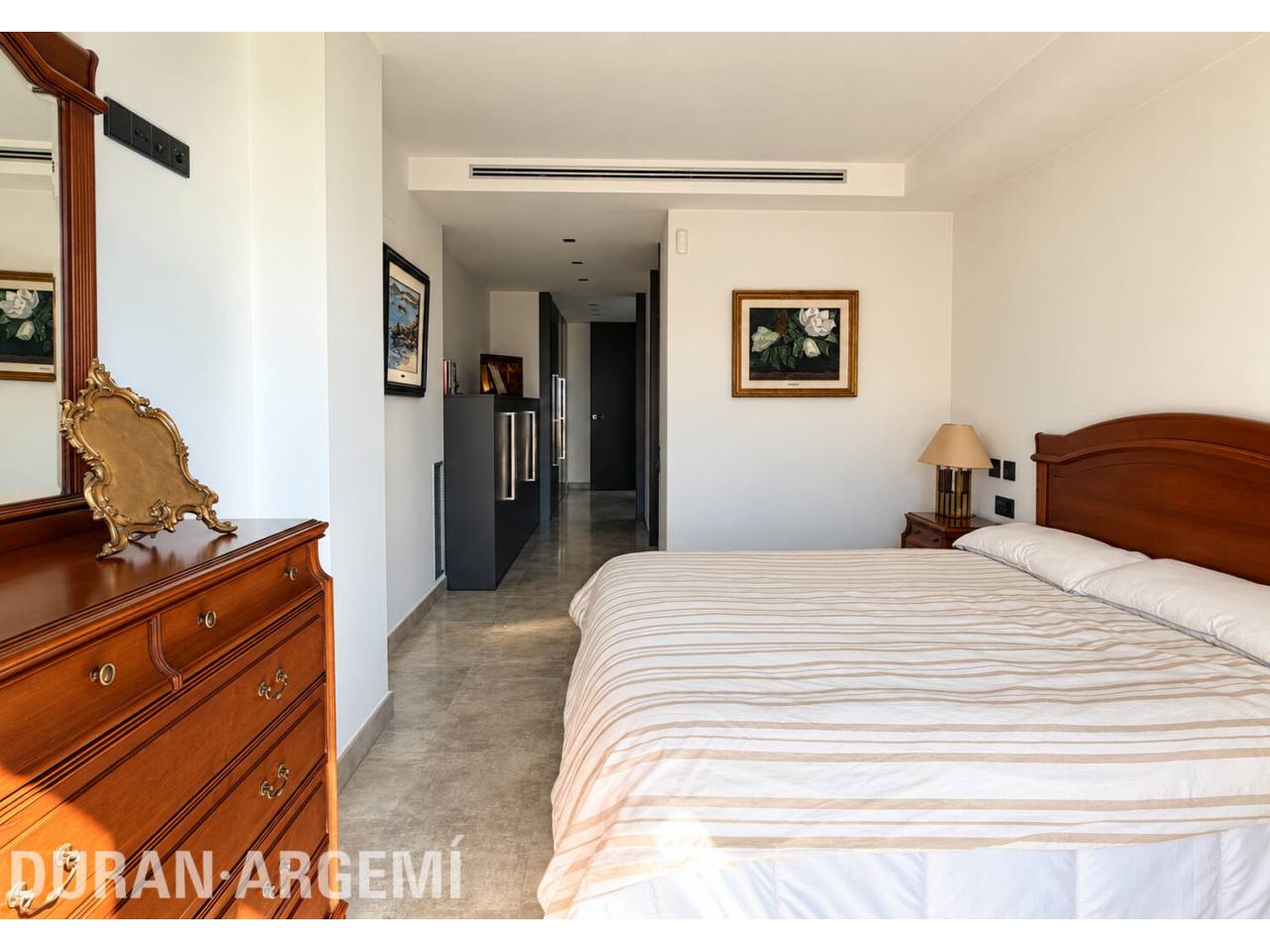 Exclusiva residència al Centre