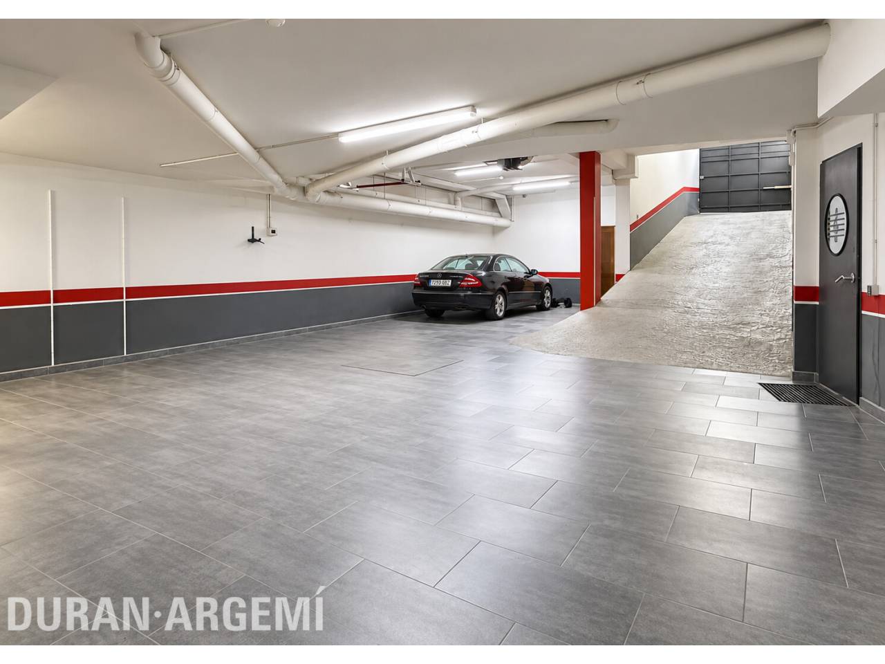 Exclusiva residència al Centre