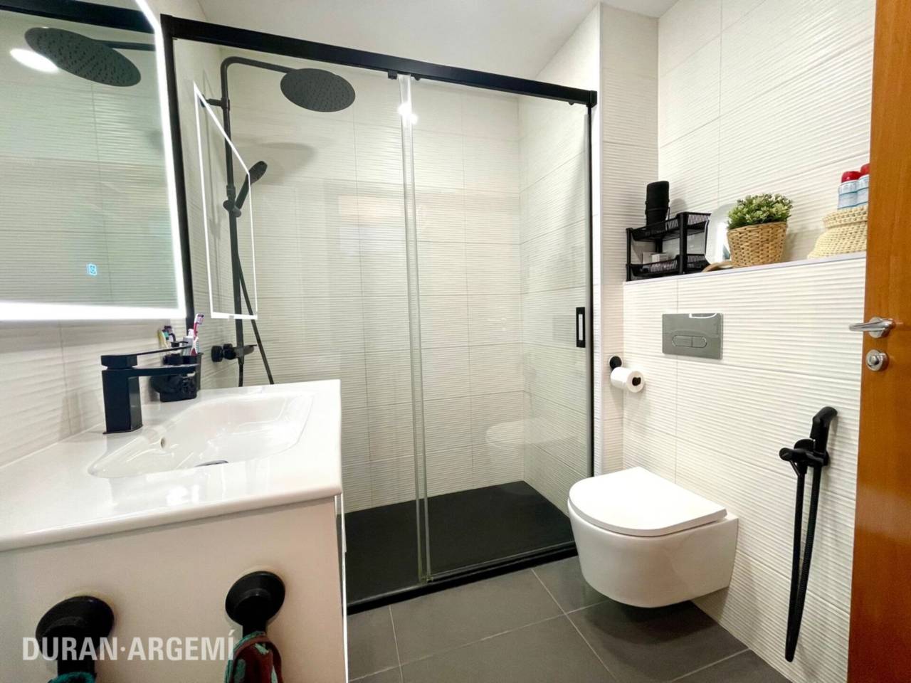 Piso en Venta en Torre Sana - Terrassa