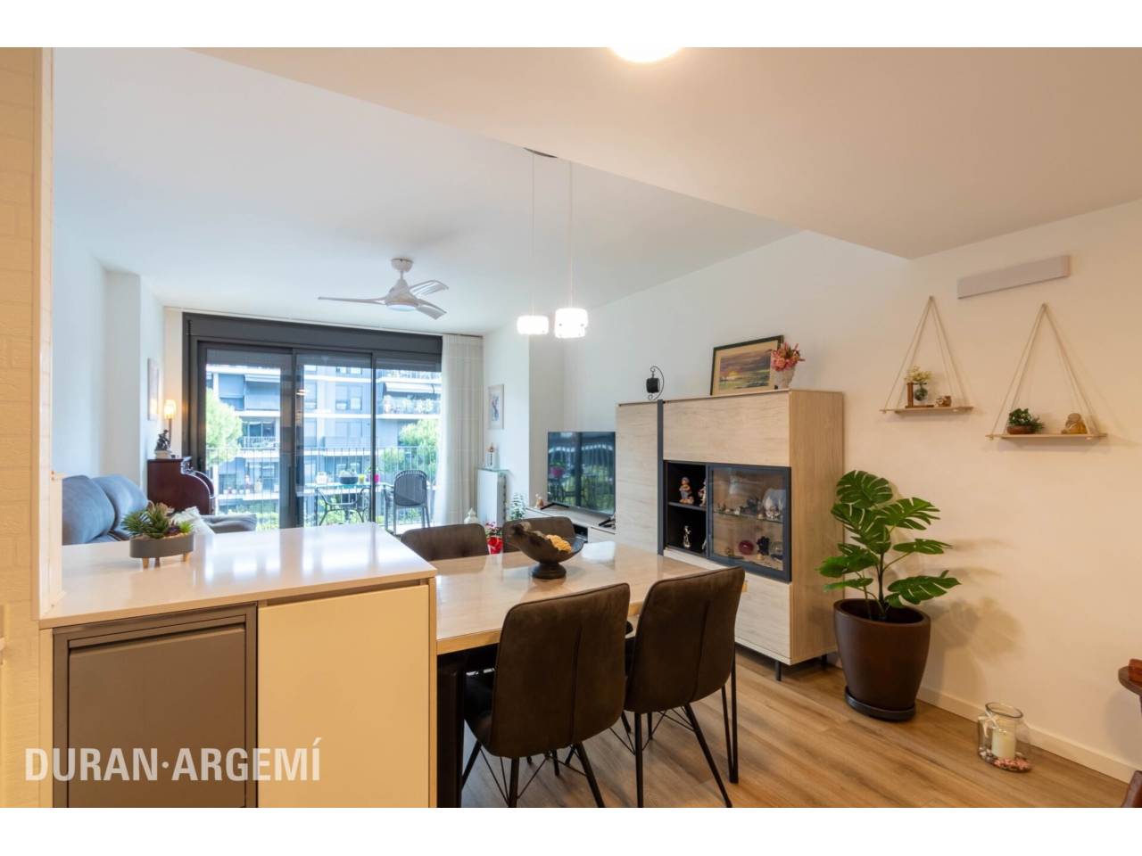 Pis en venta en Les Arenes-Can Montllor-La Grípia(08227)