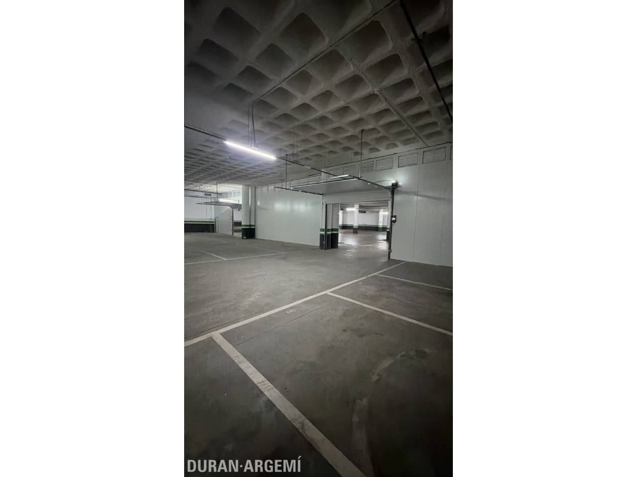 PARKING DE ALQUILER EN EL POLÍGONO INDUSTRIAL DE CAN PARELLADA