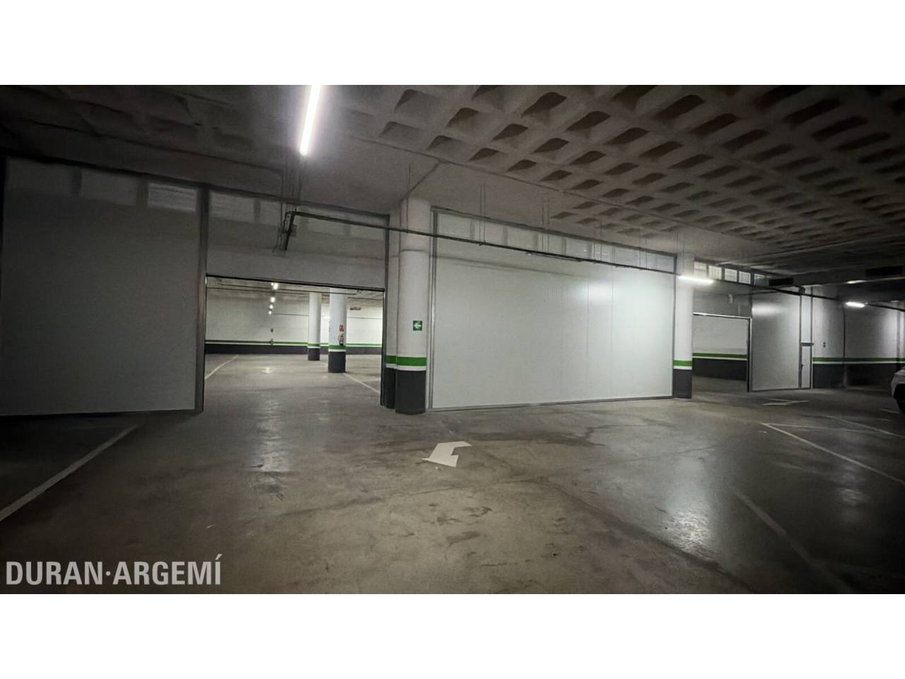PARKING DE ALQUILER EN EL POLÍGONO INDUSTRIAL DE CAN PARELLADA