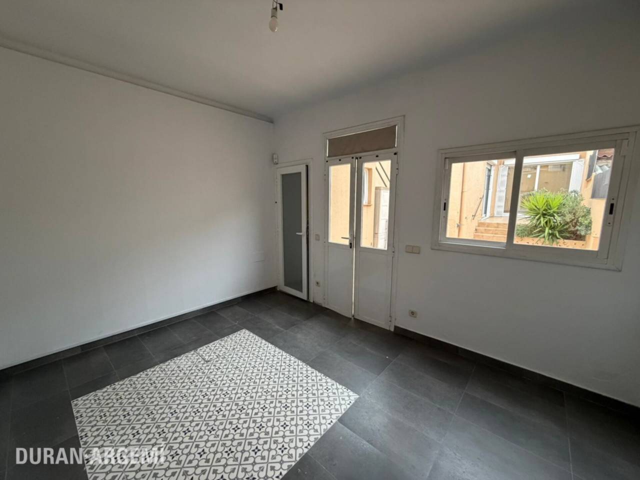 Casa en lloguer en Escola Industrial-Plaça de Catalunya