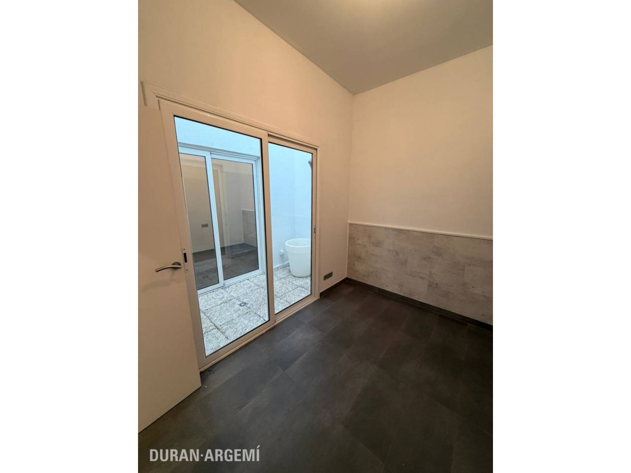 Casa en lloguer en Escola Industrial-Plaça de Catalunya