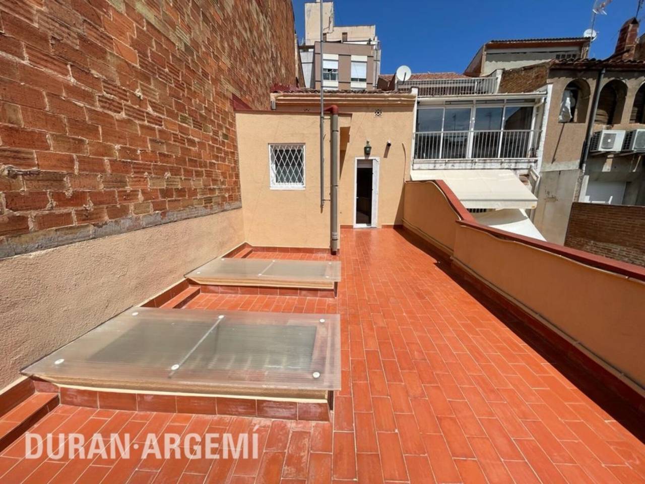 PIS DE LLOGUER AL CENTRE