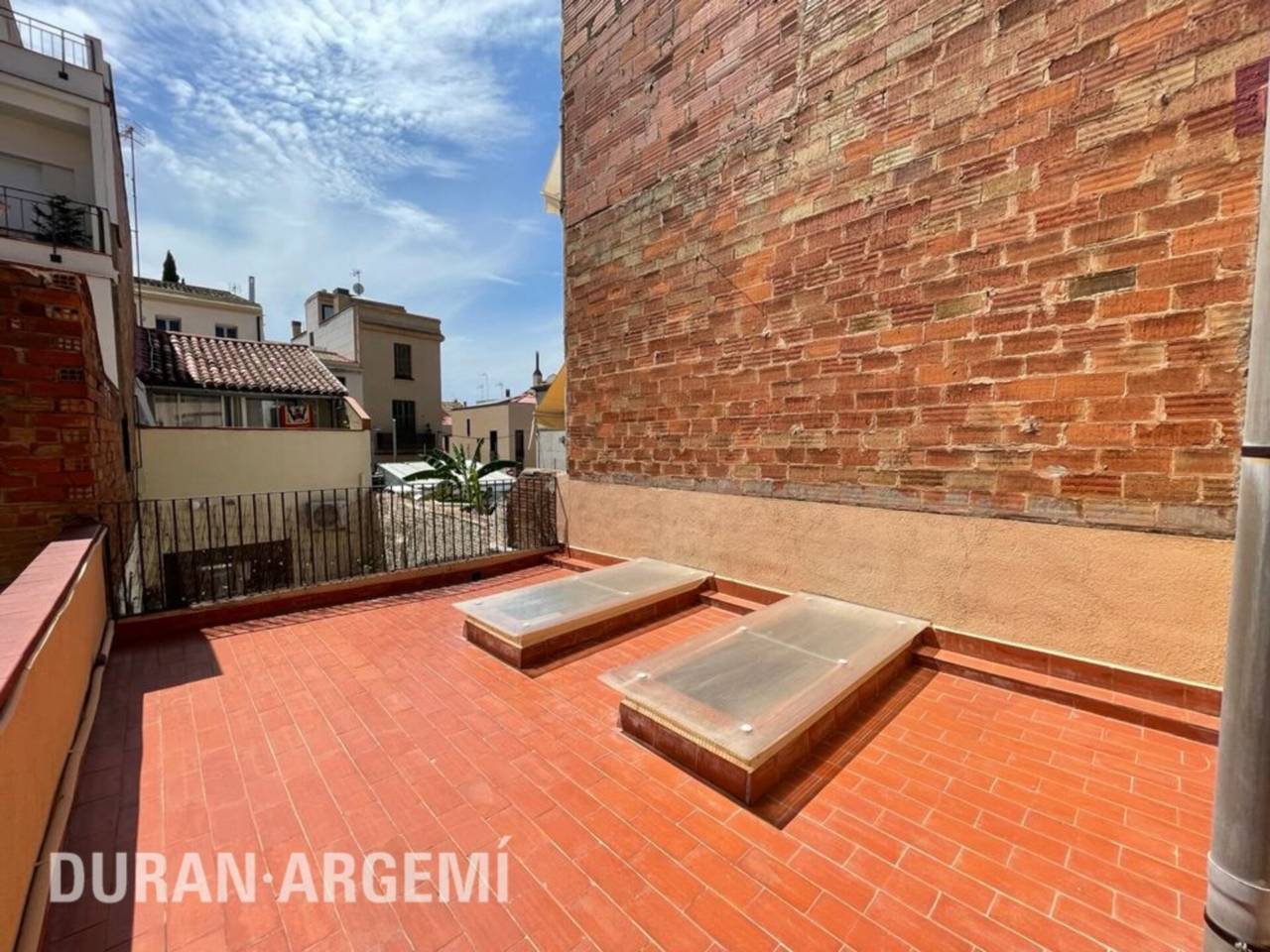 PIS DE LLOGUER AL CENTRE