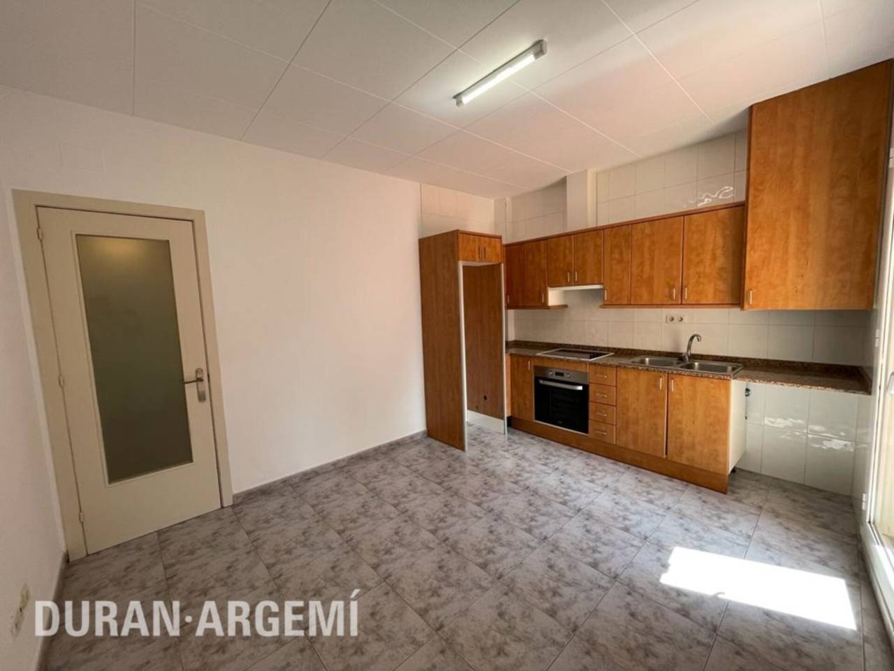 PIS DE LLOGUER AL CENTRE