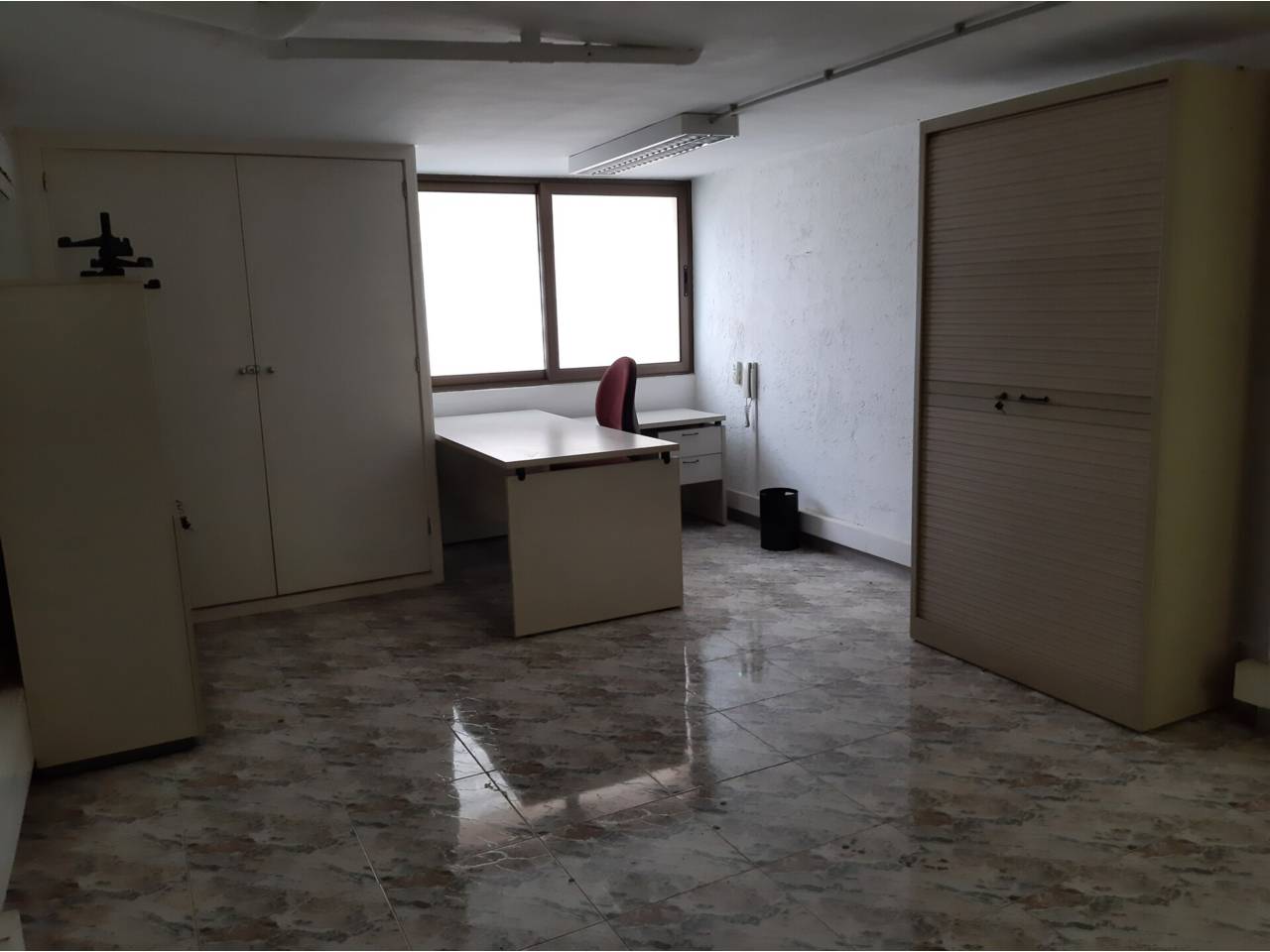 locales-comerciales en terrassa · ca-n'aurell €