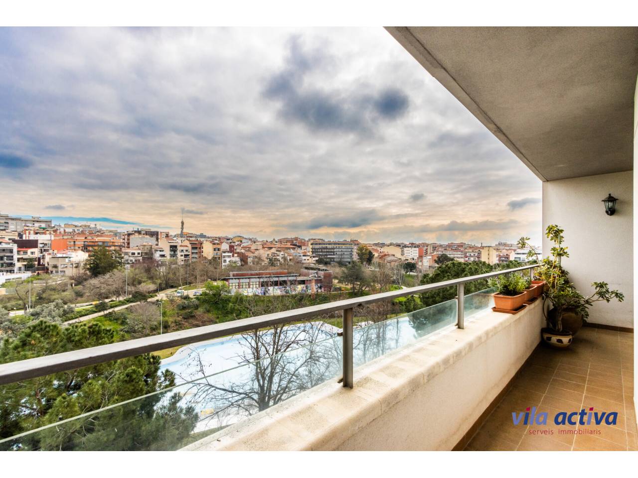 pisos en terrassa · centre 286000.00€