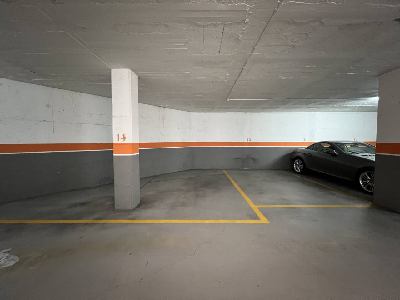 garaje en terrassa · la-cogullada 21000.00€