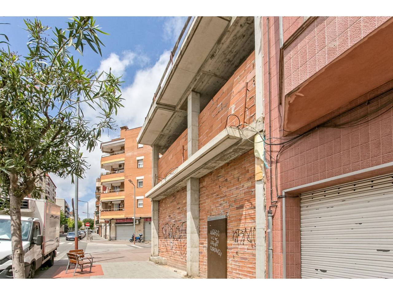 edificio en terrassa · sant-pere-nord 332000.00€