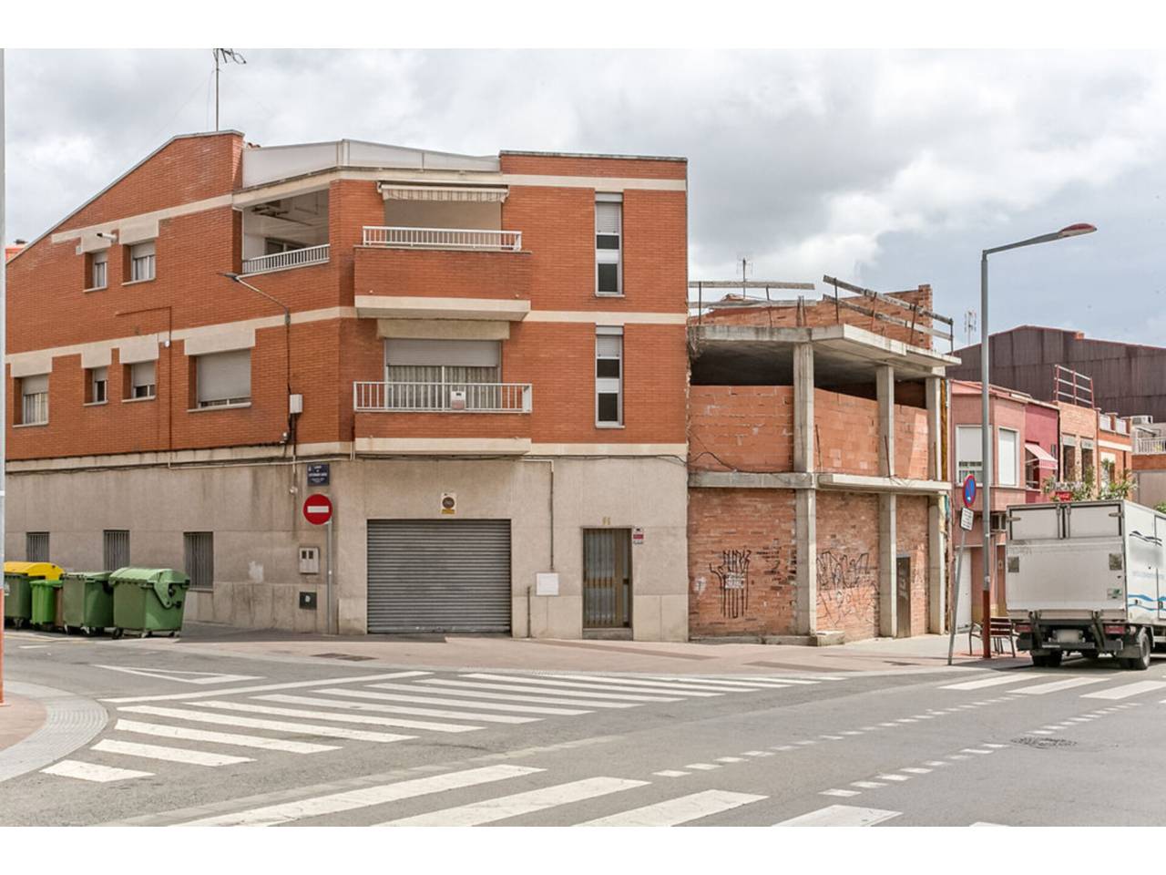 edificio en terrassa · sant-pere-nord 332000.00€