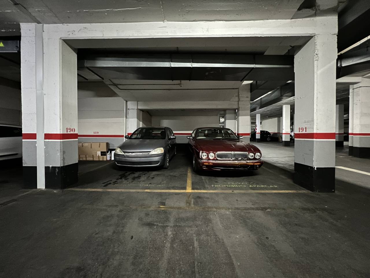 parking en terrassa · centre 25000.00€