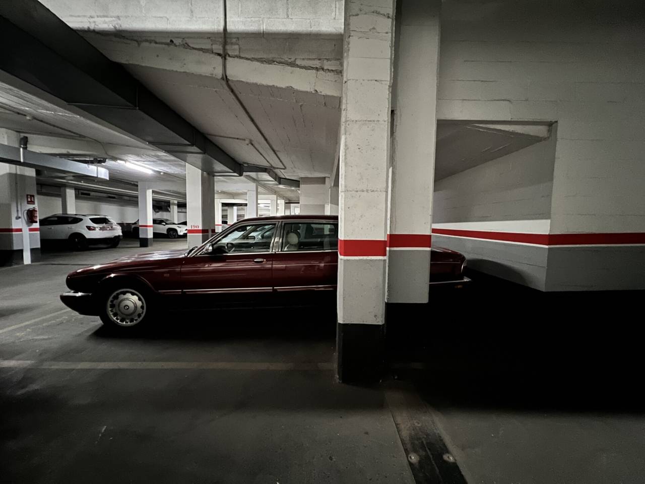 parking en terrassa · centre 25000.00€