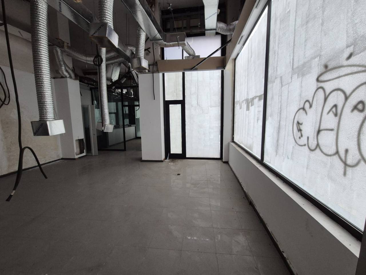 locales-comerciales en terrassa · poble-nou-zona-olimpica 47000.00€