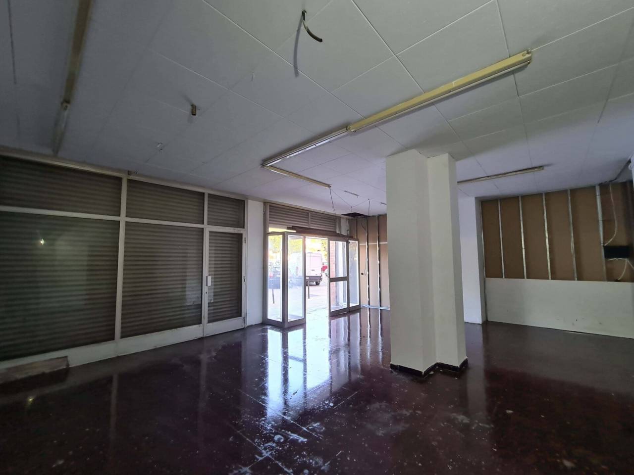 locales-comerciales en terrassa · pla-del-bon-aire 59000.00€