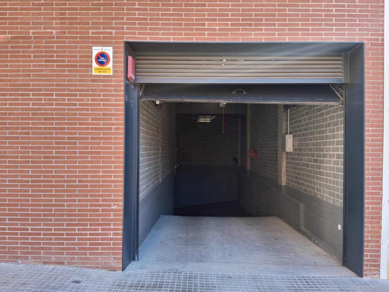 garaje en terrassa · ca-n'aurell 90.00€