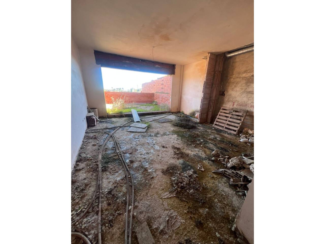 edificio en sabadell · el-poblenou 290000.00€