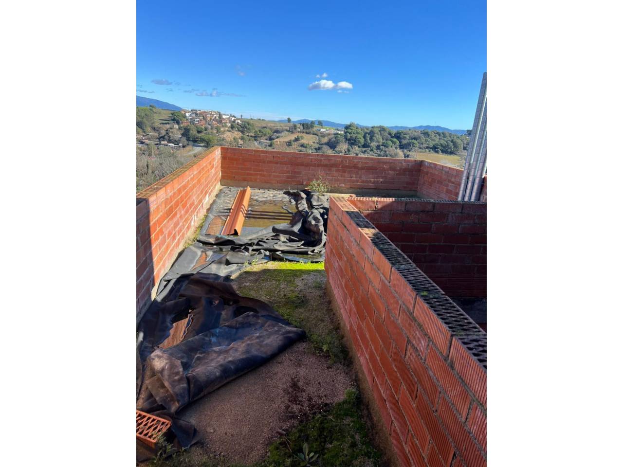 edificio en sabadell · el-poblenou 290000.00€