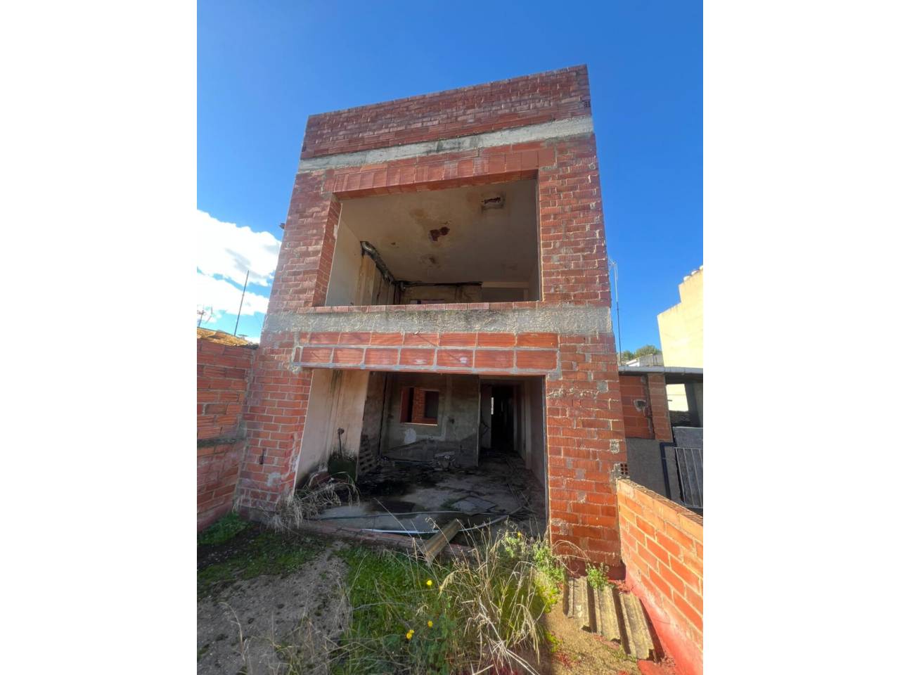 edificio en sabadell · el-poblenou 290000.00€