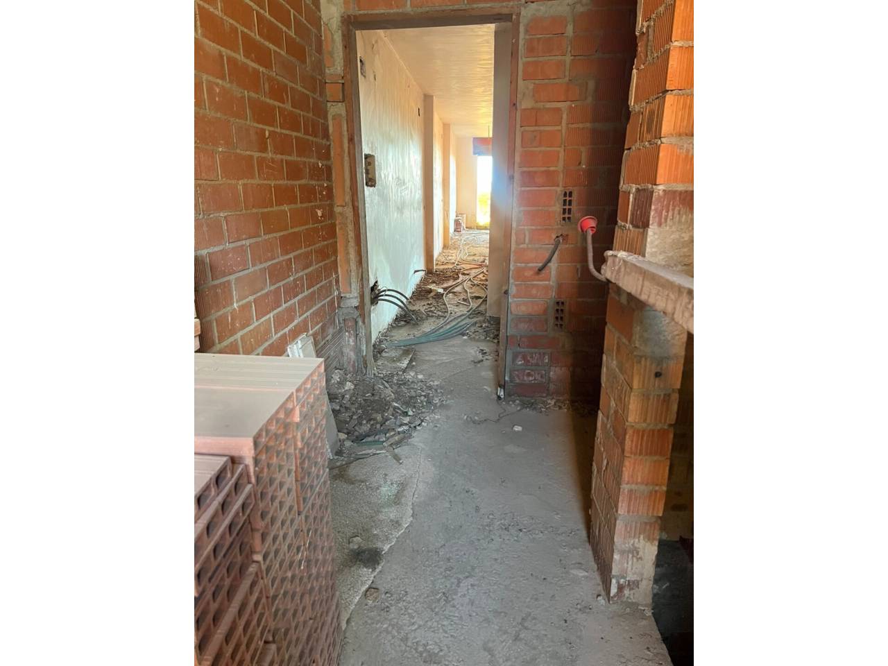 edificio en sabadell · el-poblenou 290000.00€