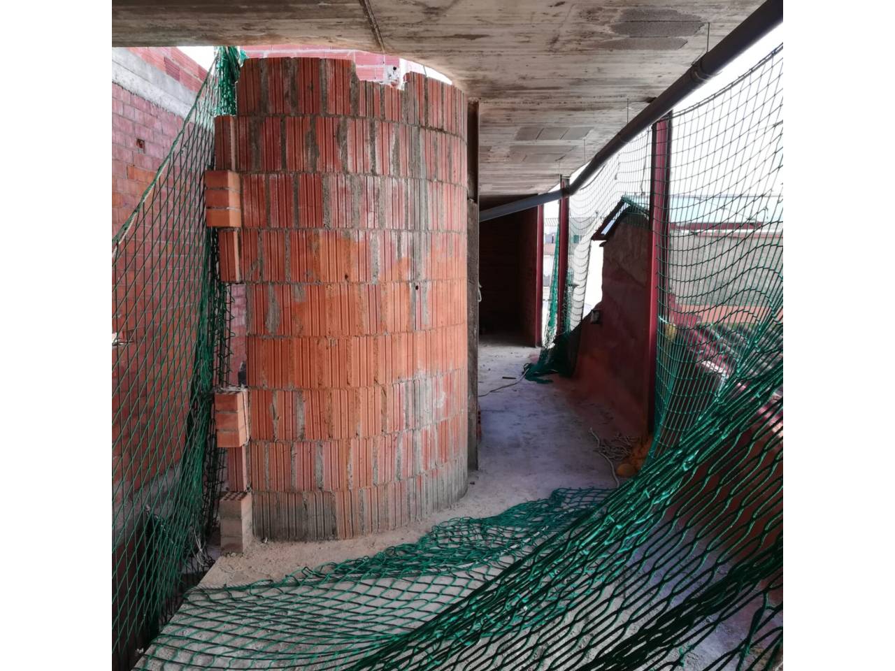 edificio en sabadell · covadonga 299000.00€