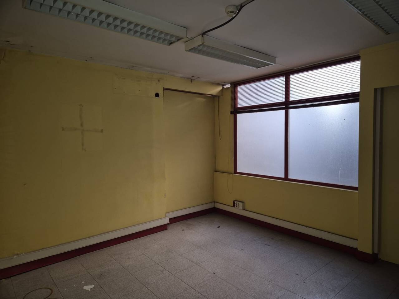 locales-comerciales en rubi · mercat 250000.00€