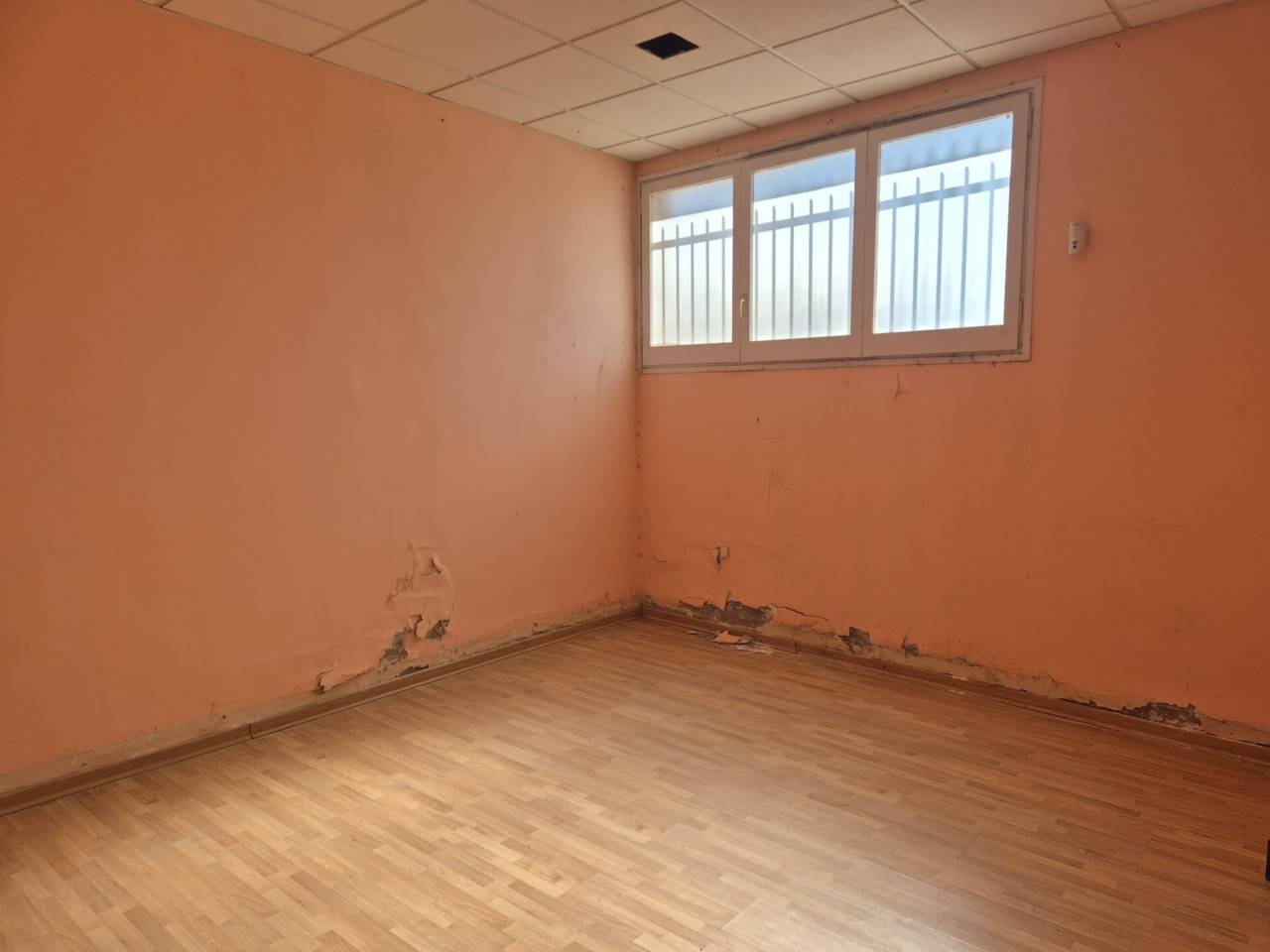 locales-comerciales en vilanova-del-cami · vilanova-del-cami 88000.00€