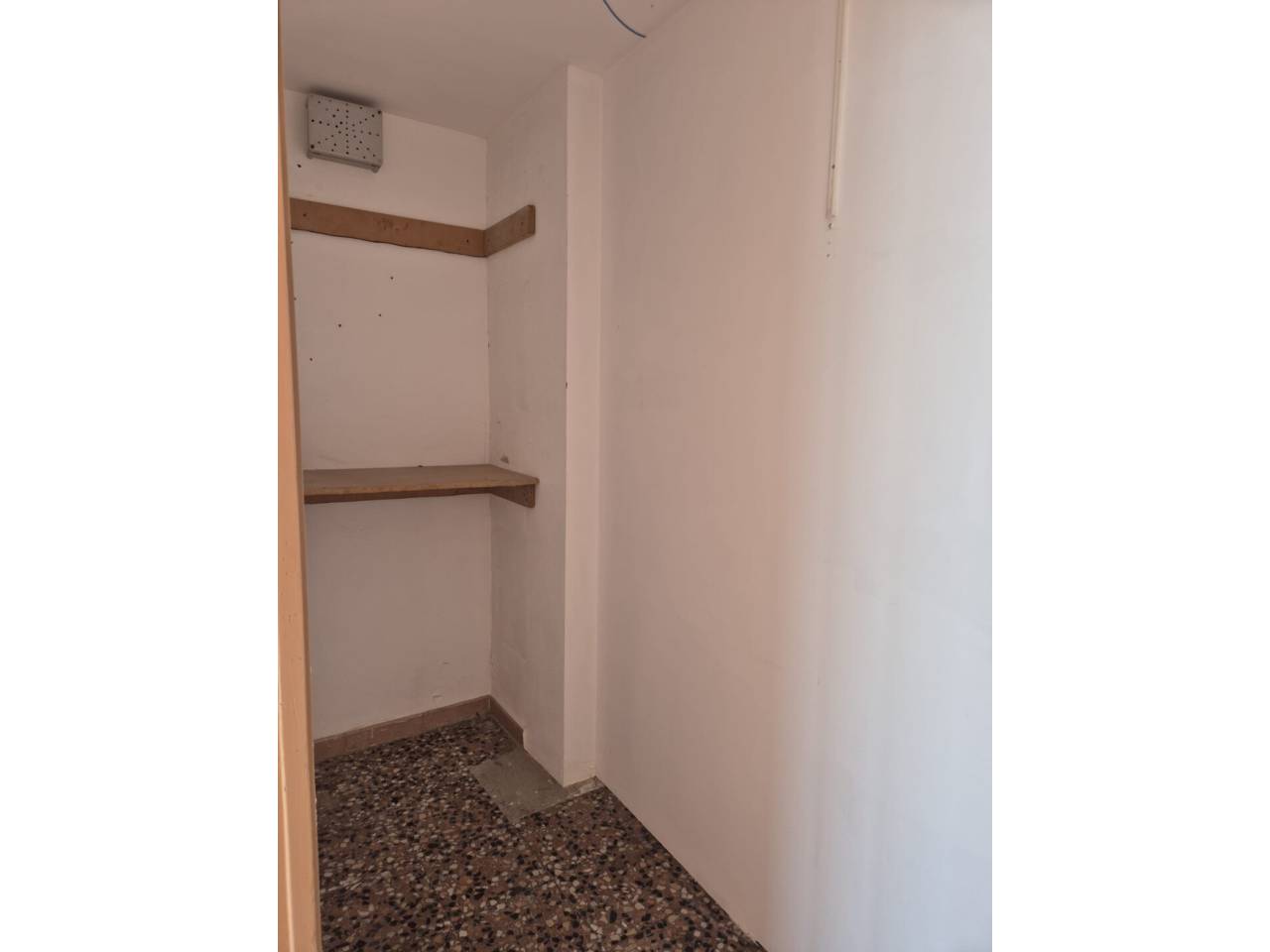 locales-comerciales en vilanova-del-cami · vilanova-del-cami 88000.00€