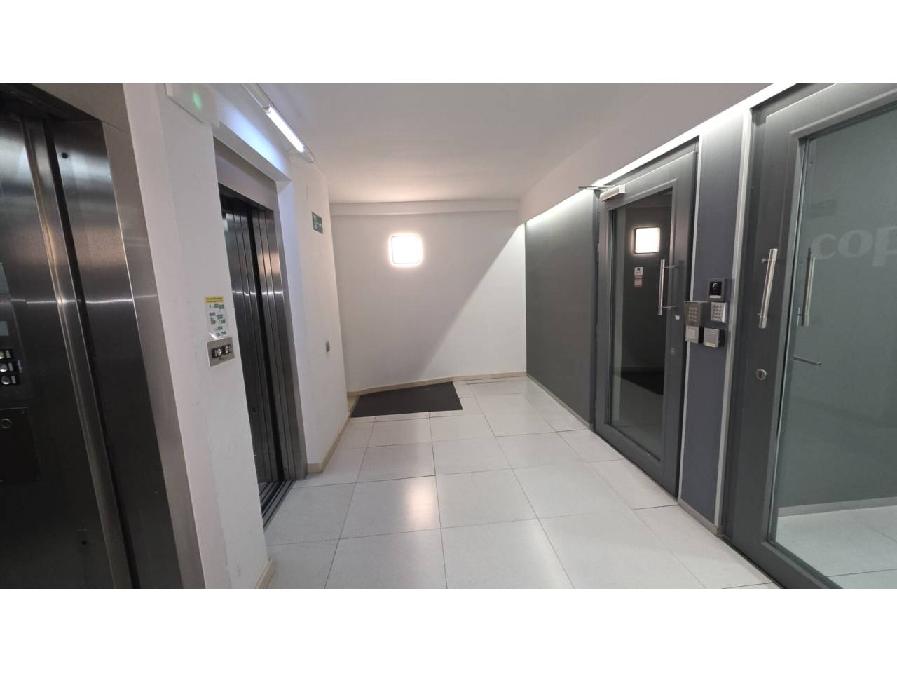 oficinas en terrassa · la-cogullada 4520.00€