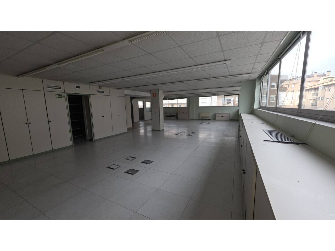 oficinas en terrassa · la-cogullada 4520.00€