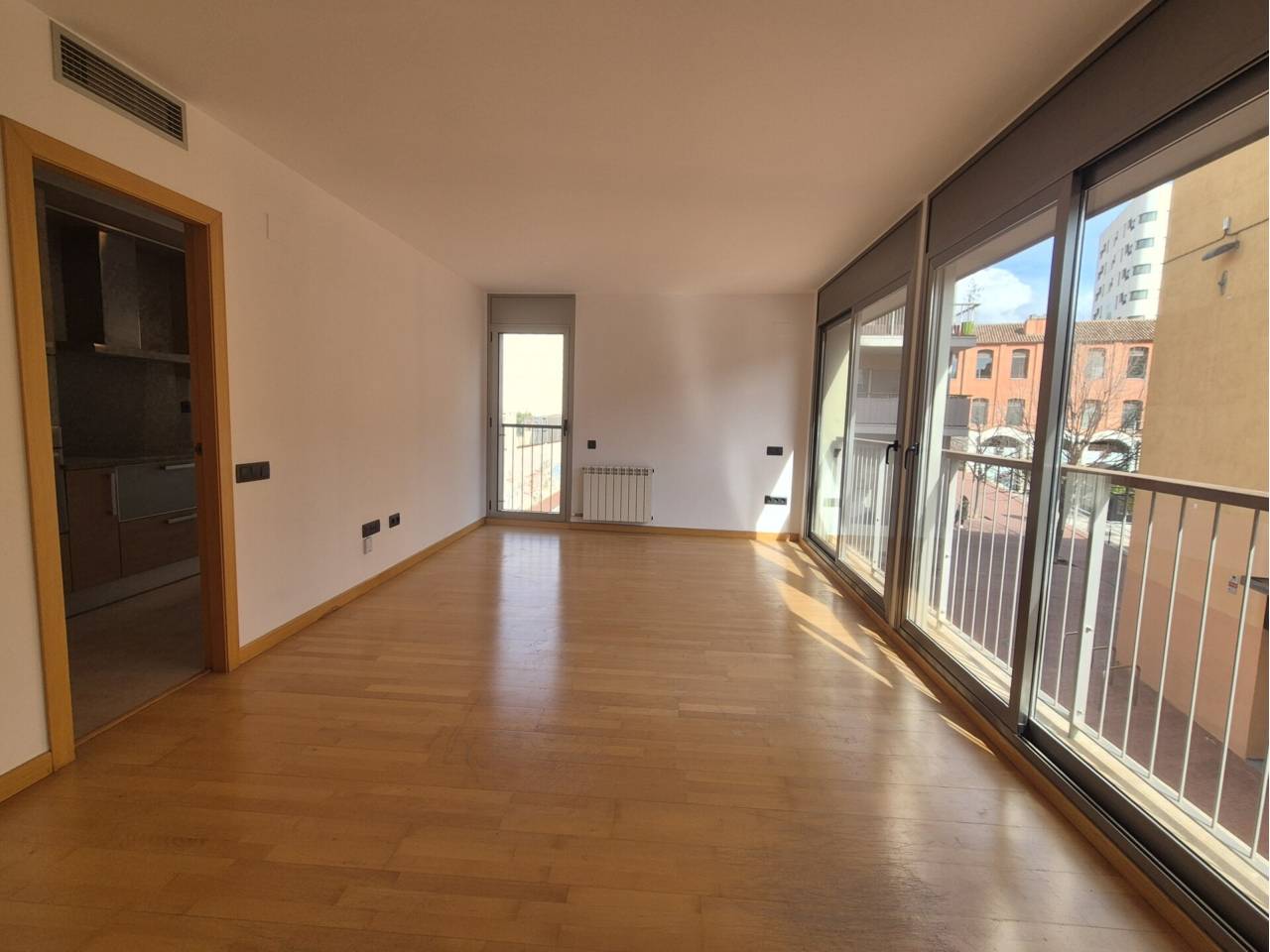 pisos en terrassa · centre 1206.00€