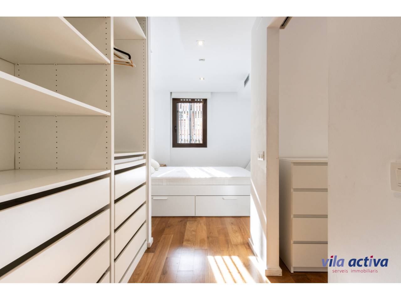 pisos en sabadell · centre 250000.00€