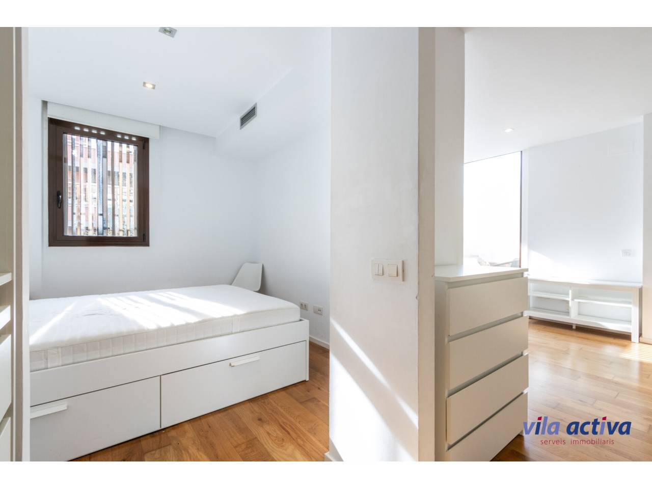 pisos en sabadell · centre 250000.00€