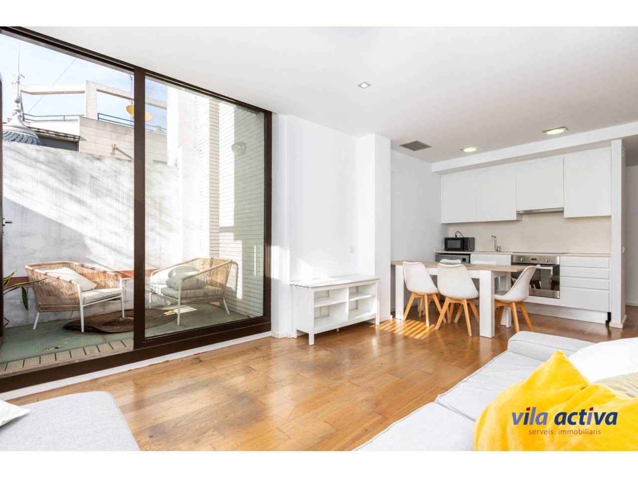 pisos en sabadell · centre 250000.00€