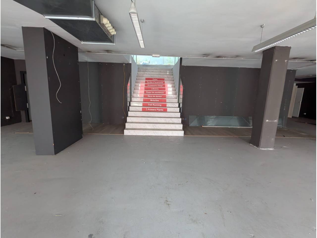 locales-comerciales en sabadell · centre 453100.00€