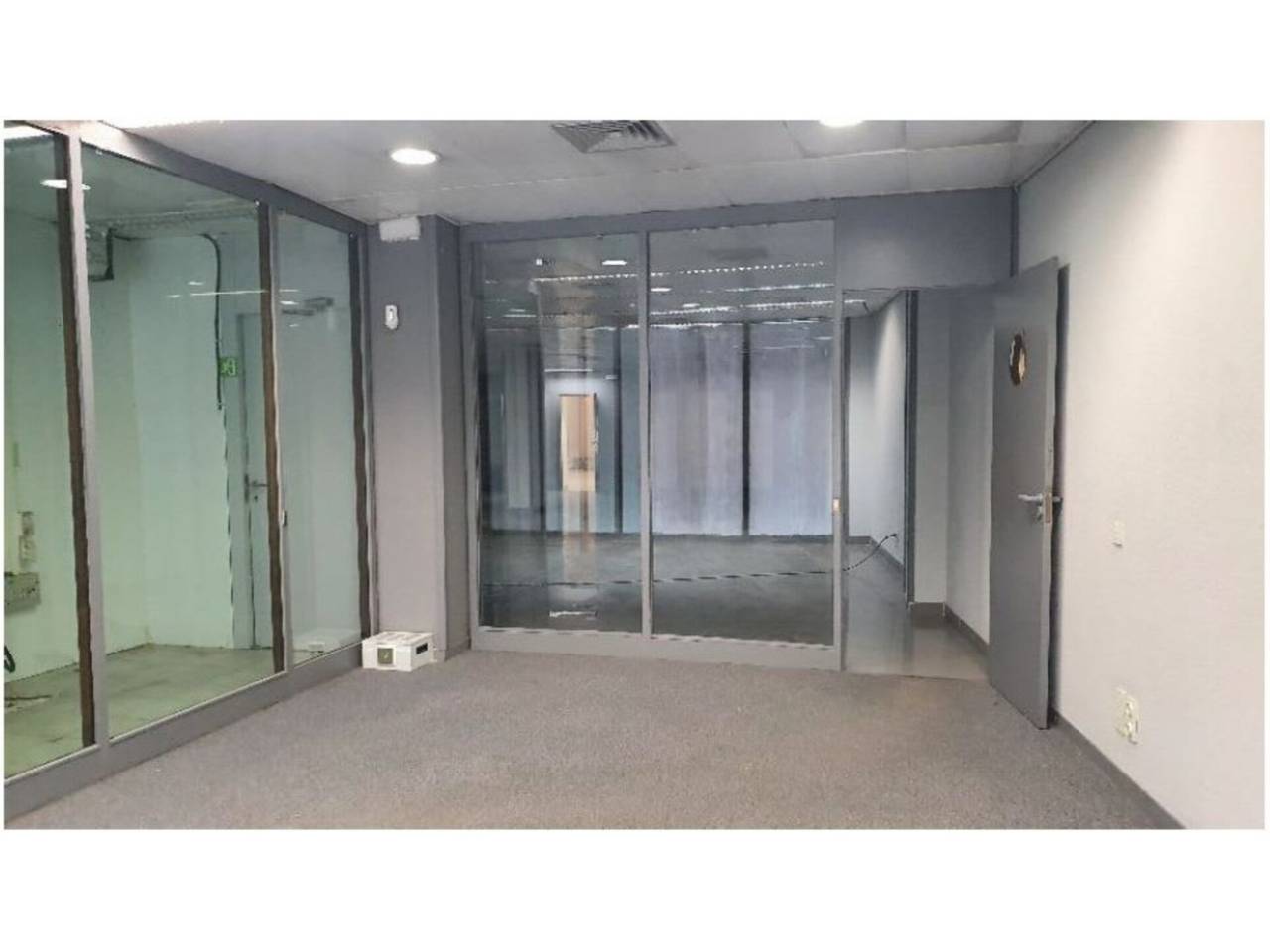 locales-comerciales en terrassa · sant-pere-nord 865.00€