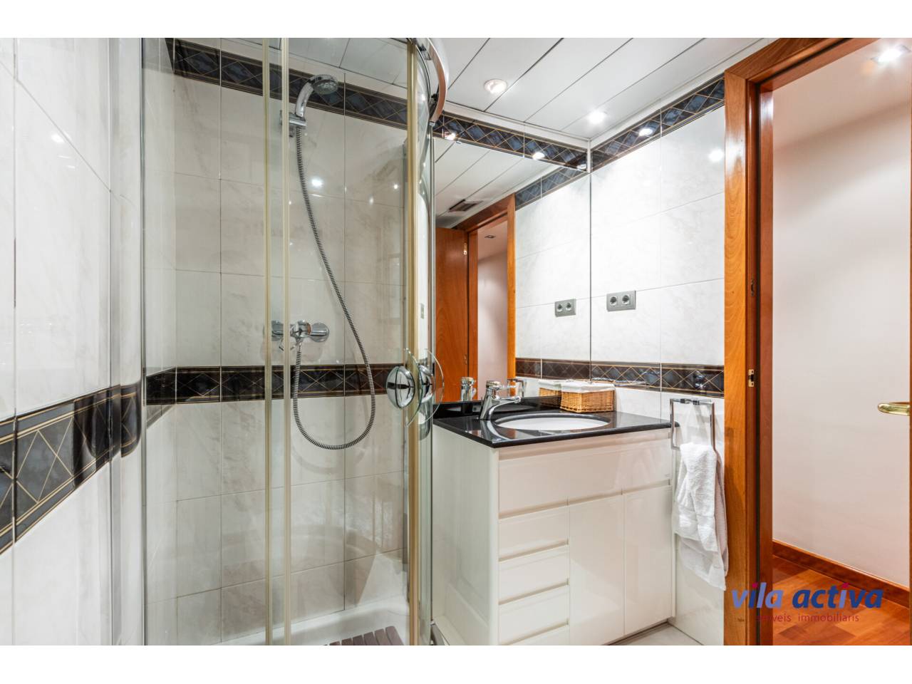 pisos en terrassa · ca-n'aurell 530000.00€