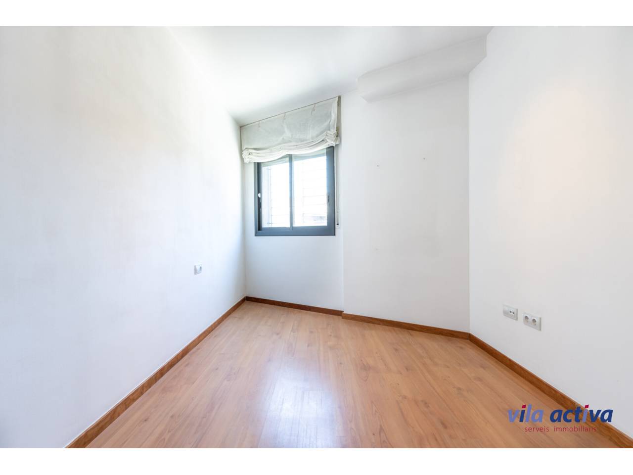 pisos en terrassa · roc-blanc 210000.00€