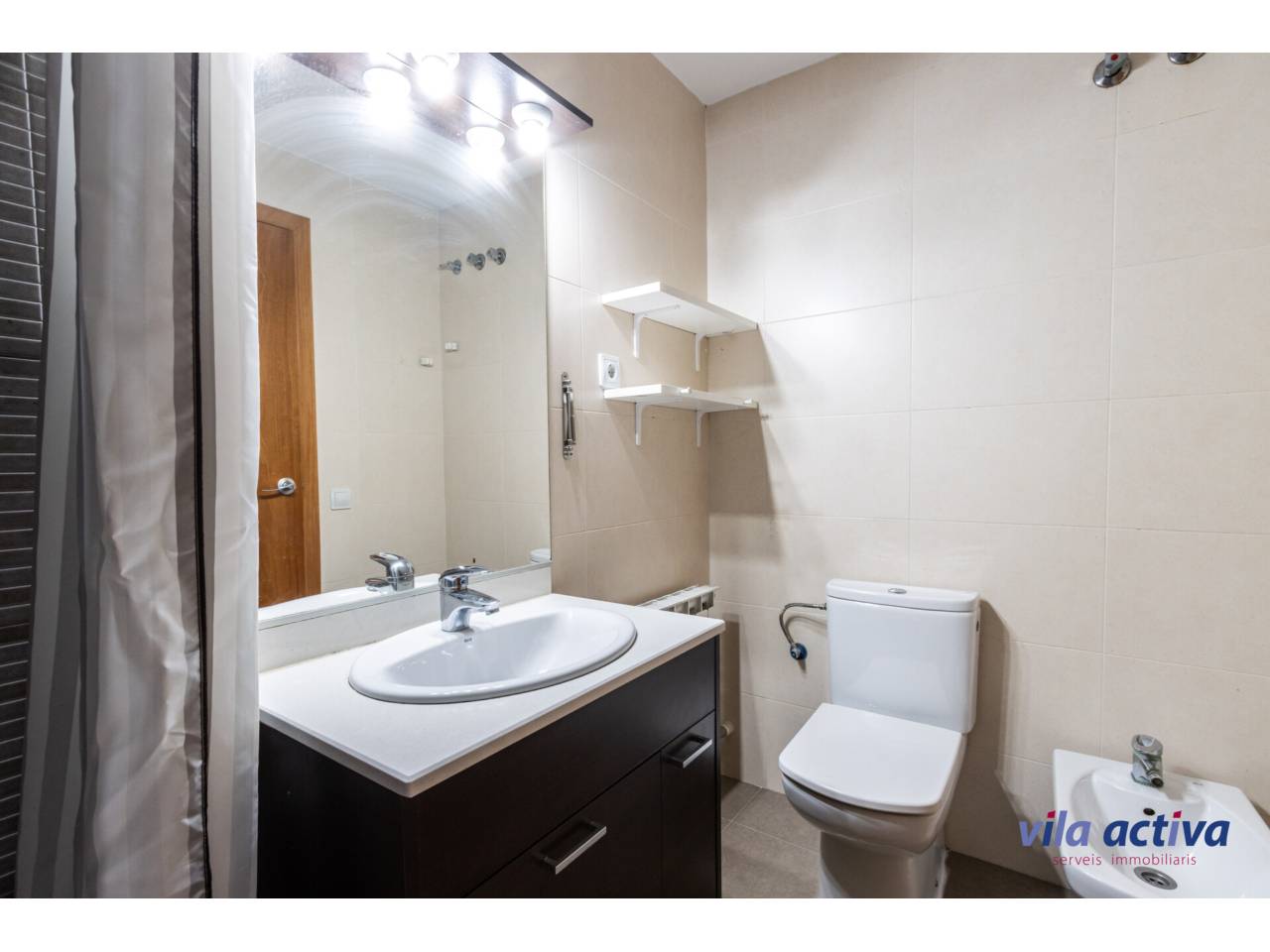 pisos en terrassa · roc-blanc 210000.00€