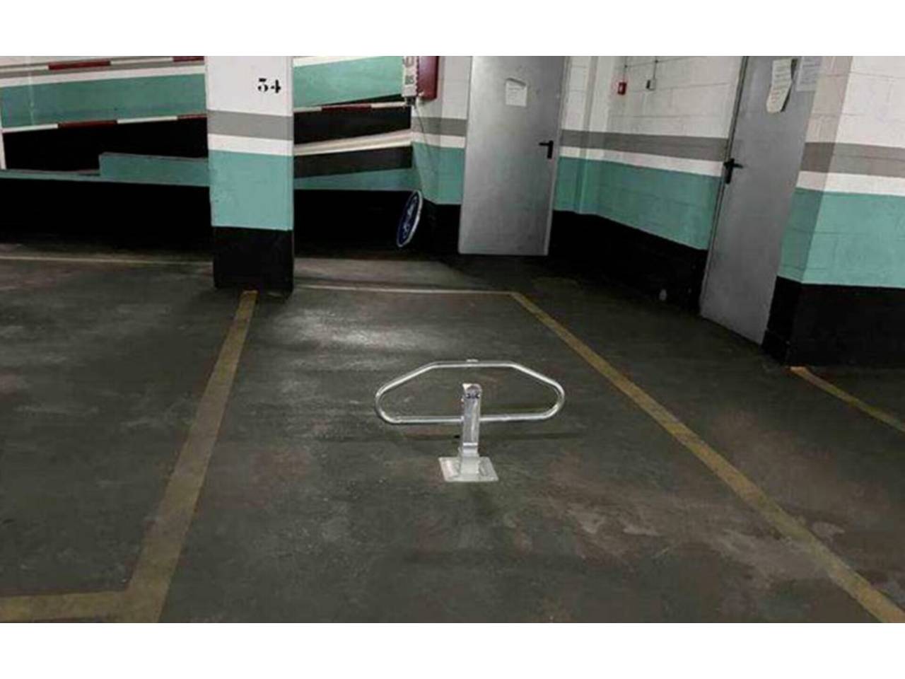 garaje en terrassa · ca-n'anglada 6200.00€