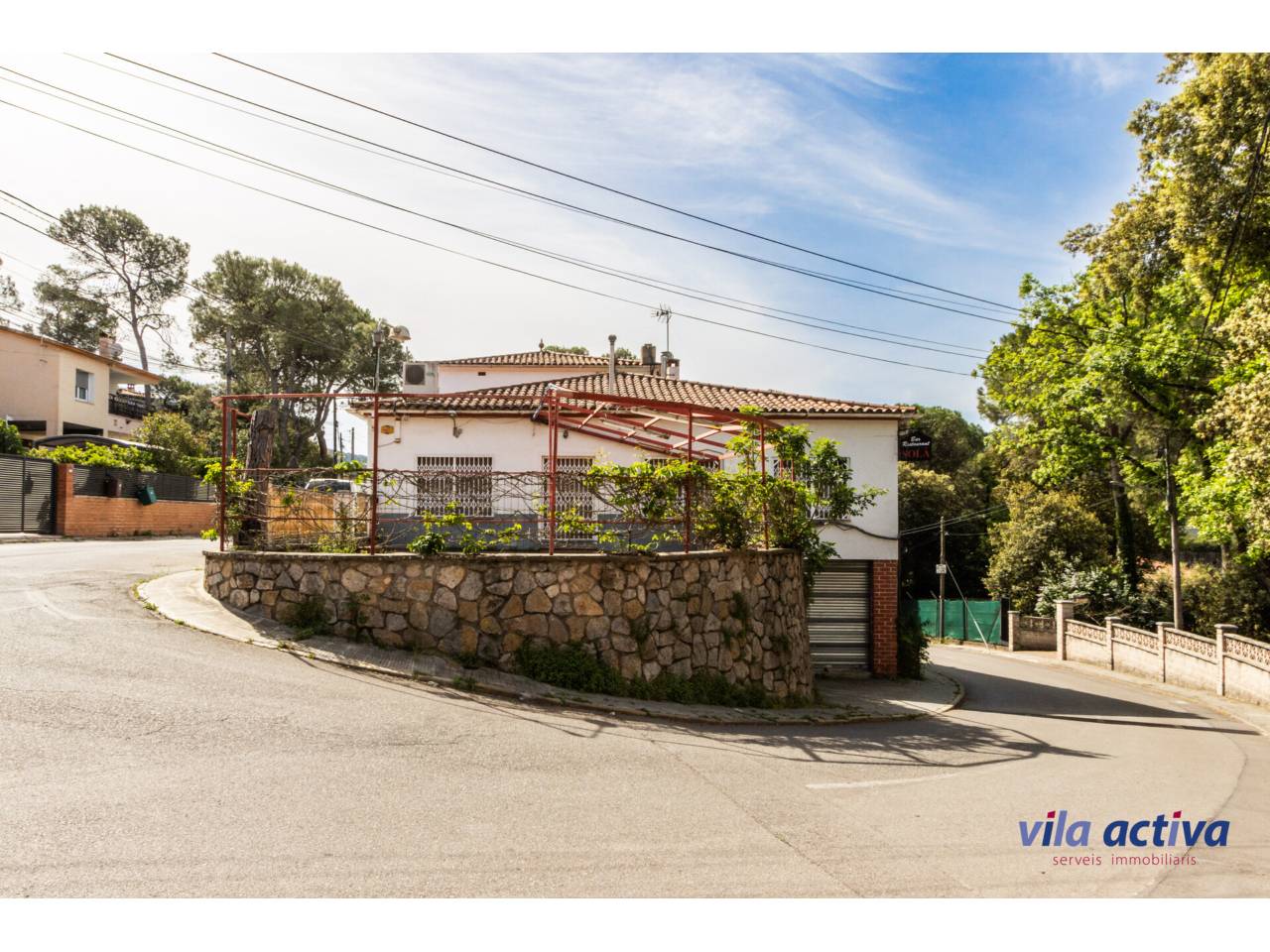 chalet-independiente en vacarisses · vacarisses 200000.00€